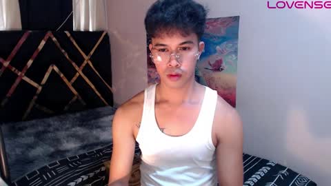 asiancum_peter online show from March 16, 5:35 am