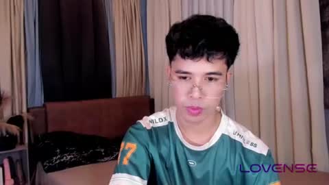 Snapshot of asiancum_peter chatting on July 7, 2:58 am asiancum_peter online show from July 7, 2:58 am