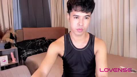 Snapshot of asiancum_peter chatting on July 13, 6:05 am asiancum_peter online show from July 13, 6:05 am