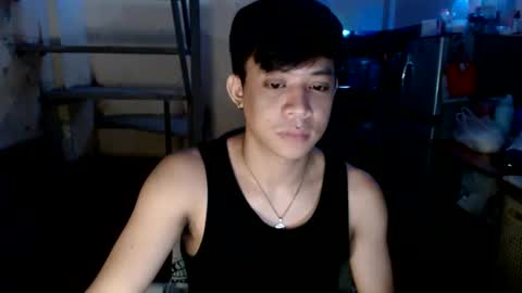Snapshot of asiandreamboyx chatting on January 13, 4:39 am asiandreamboyx online show from January 13, 4:39 am