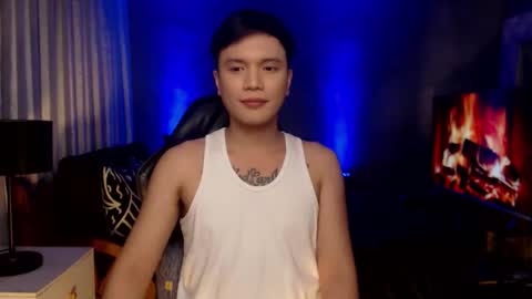 Snapshot of asianguy_nextdoor chatting on November 8, 9:09 am AsherMiller online show from November 8, 9:09 am