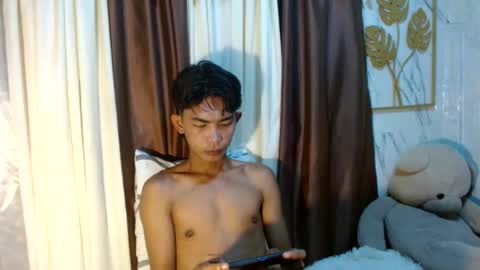 Snapshot of asianhotbigcock chatting on October 15, 2:44 am Nico online show from October 15, 2:44 am