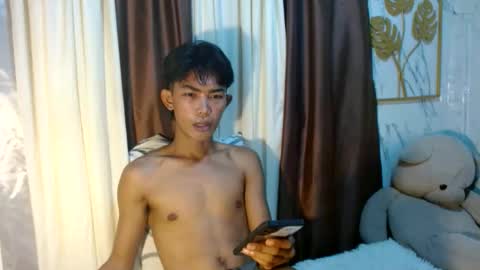 Snapshot of asianhotbigcock chatting on October 16, 5:19 am Nico online show from October 16, 5:19 am