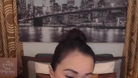 Snapshot of asianhotjasmin chatting on October 21, 9:21 am asianhotjasmin online show from October 21, 9:21 am