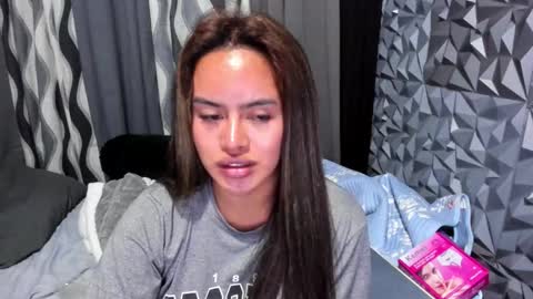Snapshot of asianhugecockjoshua chatting on January 19, 1:04 pm JOSHUA AND SAMIRA online show from January 19, 1:04 pm