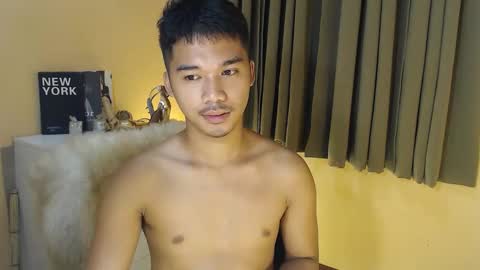 asianhunk_jamesx online show from September 30, 12:59 am