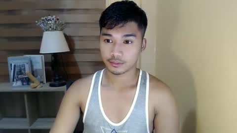 asianhunk_jamesx online show from November 25, 4:07 pm