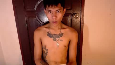 Snapshot of asianplayboyx chatting on March 7, 4:46 am mark online show from March 7, 4:46 am