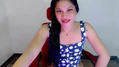 Snapshot of asiansexy_bitch chatting on June 9, 12:22 am lucy gwapa online show from June 9, 12:22 am