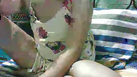 Snapshot of asianzoe4youxx chatting on January 6, 1:20 am Zoe online show from January 6, 1:20 am