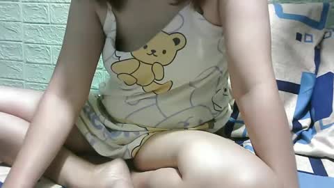 Snapshot of asianzoe4youxx chatting on February 10, 2:30 am Zoe online show from February 10, 2:30 am