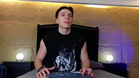 Aslan  online show from April 14, 2:50 am