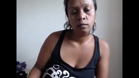 Snapshot of aslanne chatting on February 2, 10:47 am aslanne online show from February 2, 10:47 am