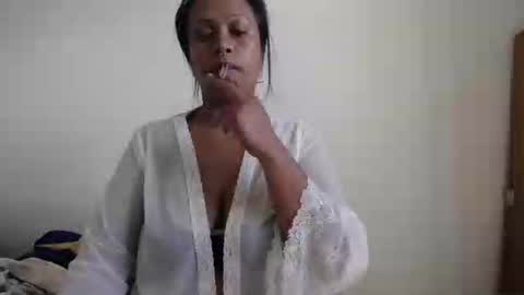 Snapshot of aslanne chatting on February 12, 12:00 pm aslanne online show from February 12, 12:00 pm