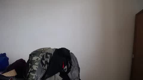 Snapshot of aslanne chatting on March 1, 9:11 am aslanne online show from March 1, 9:11 am