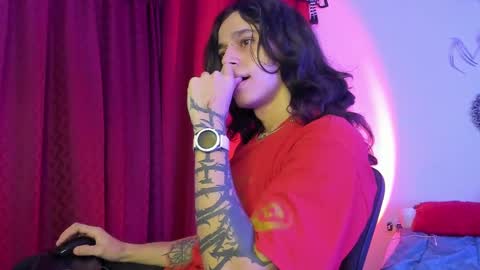 Snapshot of asmodeuszz chatting on December 3, 2:14 am asmodeuszz online show from December 3, 2:14 am