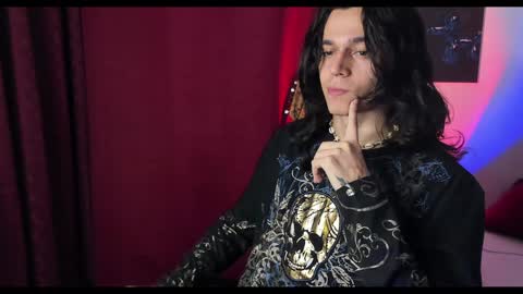 Snapshot of asmodeuszz chatting on December 30, 5:26 am asmodeuszz online show from December 30, 5:26 am