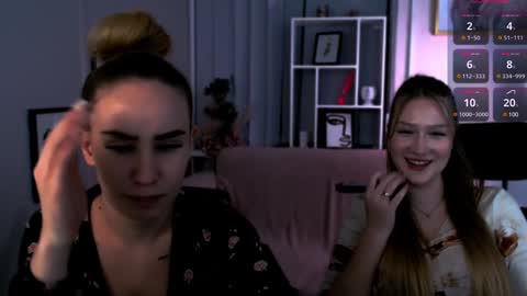 Snapshot of asol_muah chatting on February 4, 12:19 am Asol online show from February 4, 12:19 am