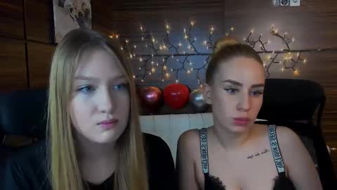 Snapshot of asol_muah chatting on March 3, 10:10 pm Asol online show from March 3, 10:10 pm