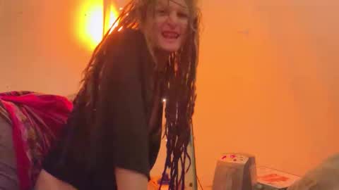 aspiringturtlegirl online show from February 26, 3:55 pm