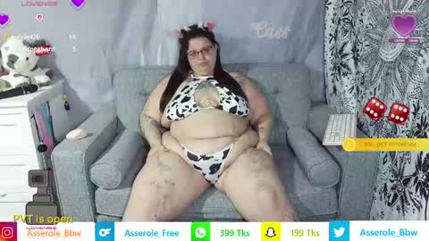 Snapshot of asserolee chatting on April 19, 1:21 pm Cassie online show from April 19, 1:21 pm