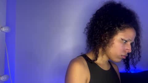 assiavilla1 online show from February 27, 4:20 am