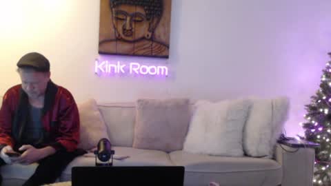 Snapshot of assleighabbott chatting on December 10, 3:30 am ASSleigh Abbott online show from December 10, 3:30 am