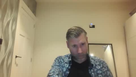 Assmani28 online show from December 3, 9:23 pm