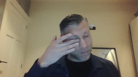 Assmani28 online show from February 4, 3:15 pm