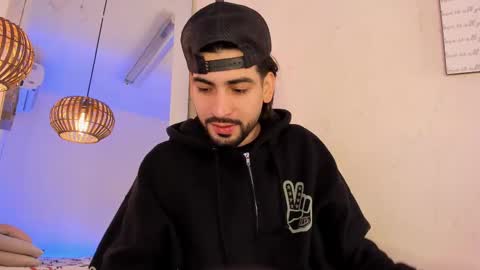 Snapshot of assmoddeus chatting on December 3, 12:16 pm Asmodeus online show from December 3, 12:16 pm