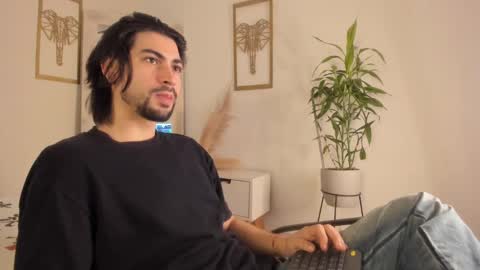 Snapshot of assmoddeus chatting on February 24, 3:42 pm Asmodeus online show from February 24, 3:42 pm