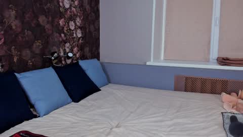 Snapshot of assprincesshot chatting on February 6, 9:28 pm assprincesshot online show from February 6, 9:28 pm