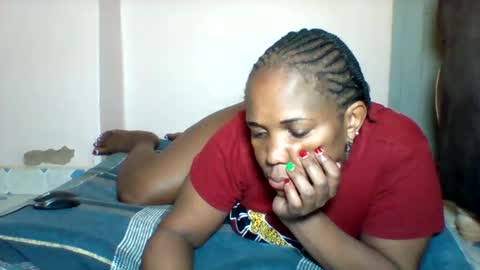 FLORAH DANIEL online show from November 2, 3:09 am