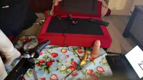 asstoy19 online show from November 2, 7:27 pm