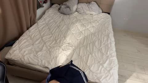 Snapshot of asswedderra chatting on December 18, 4:24 pm Cassie online show from December 18, 4:24 pm