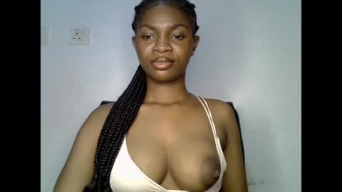 Snapshot of assy_ebony chatting on June 3, 6:46 pm Lily online show from June 3, 6:46 pm