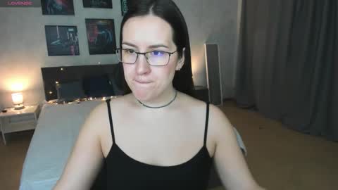 Asti online show from March 1, 1:29 am