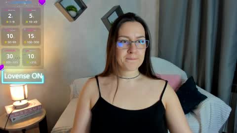 Asti online show from April 8, 1:49 am