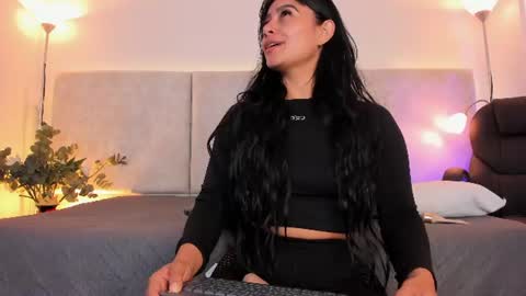 Snapshot of astorath_angel chatting on July 14, 11:27 am Astorath online show from July 14, 11:27 am
