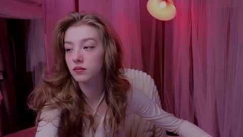 astramist online show from November 17, 5:35 am