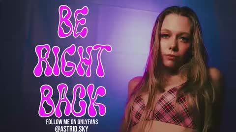 Astrid Sky online show from March 18, 3:42 am