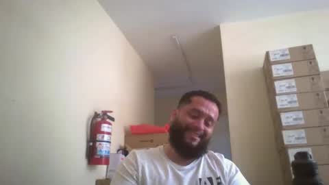 Snapshot of astro_boy_01 chatting on May 13, 8:27 pm astro_boy_01 online show from May 13, 8:27 pm