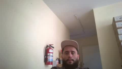 Snapshot of astro_boy_01 chatting on May 19, 9:10 pm astro_boy_01 online show from May 19, 9:10 pm