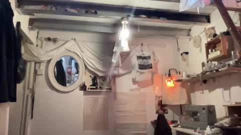 Snapshot of astrodoll chatting on November 21, 3:00 pm Astro Doll online show from November 21, 3:00 pm