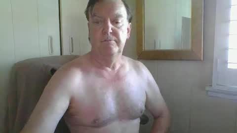 astute008 online show from January 9, 5:32 am