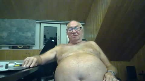 asusandy online show from September 20, 12:33 am