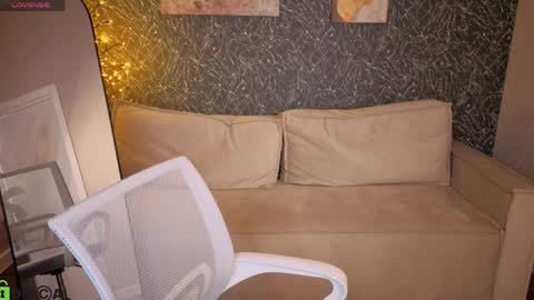 Asya online show from April 7, 8:37 am