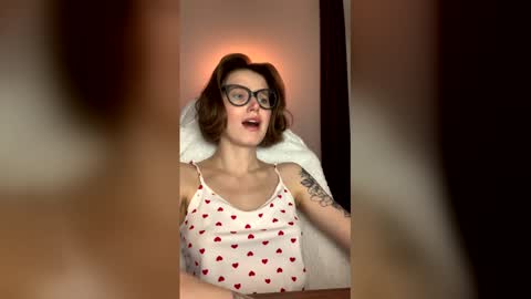 asya_new online show from February 13, 9:33 pm