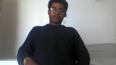 Snapshot of asyckd chatting on November 16, 12:44 pm asyckd online show from November 16, 12:44 pm