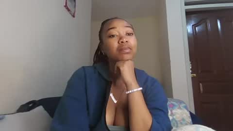 Snapshot of atara_seren chatting on June 14, 8:49 am atara_seren online show from June 14, 8:49 am